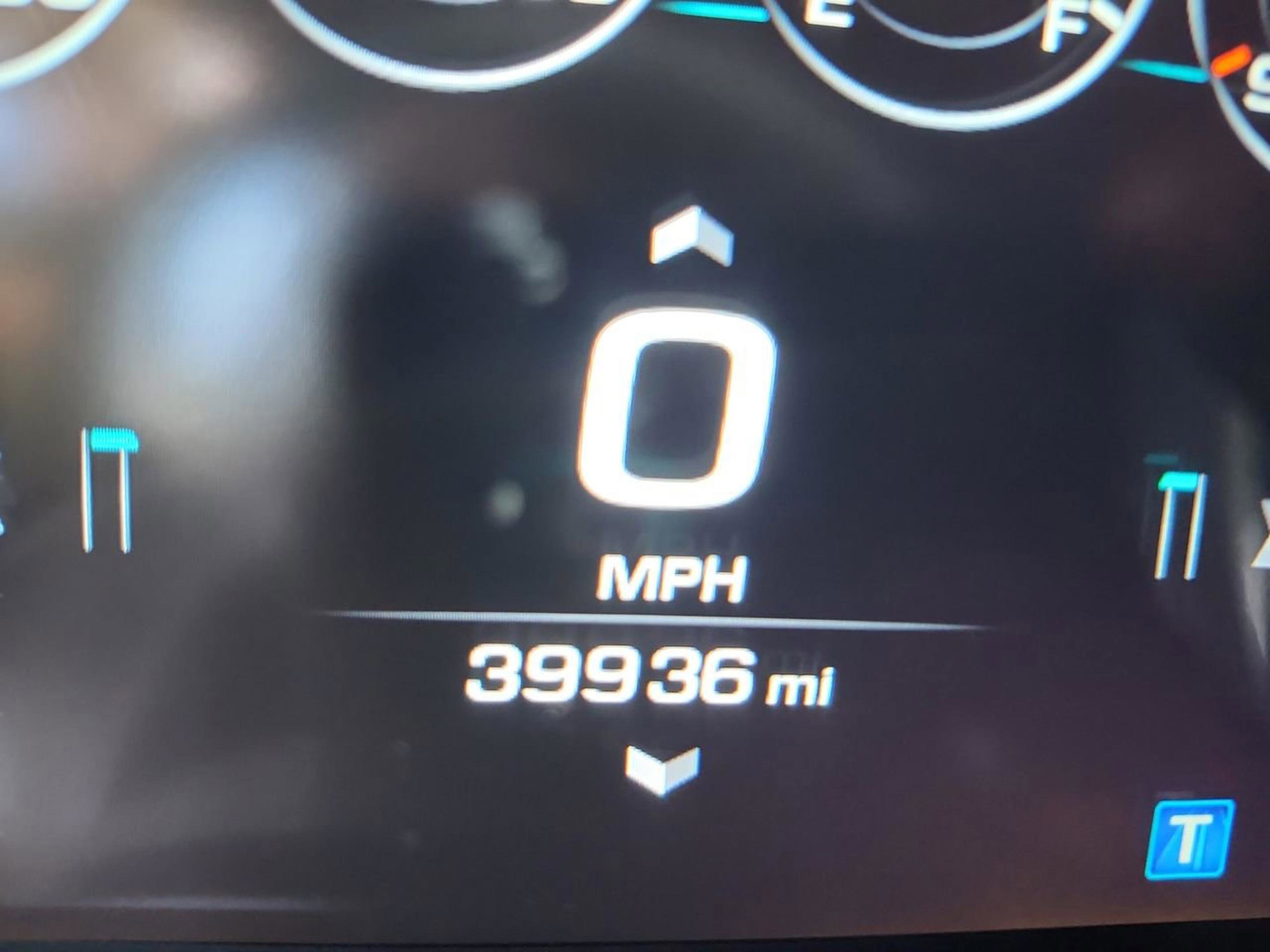 Used 2016 Chevrolet Camaro SS RWD image 28