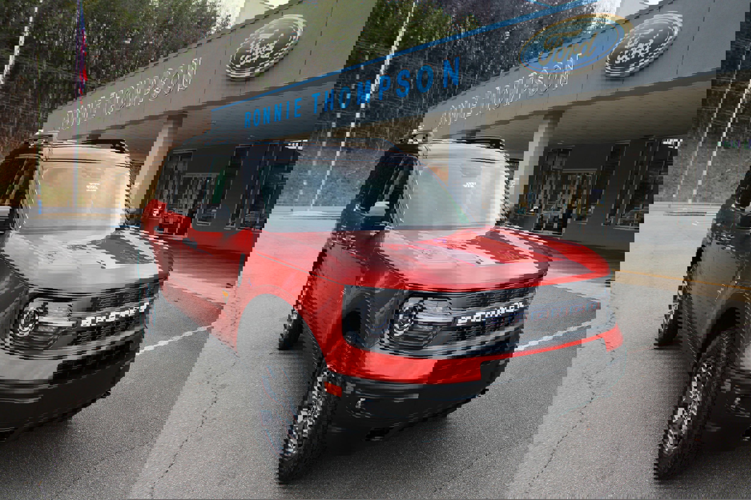 Used 2024 Ford Bronco Sport Badlands image 1