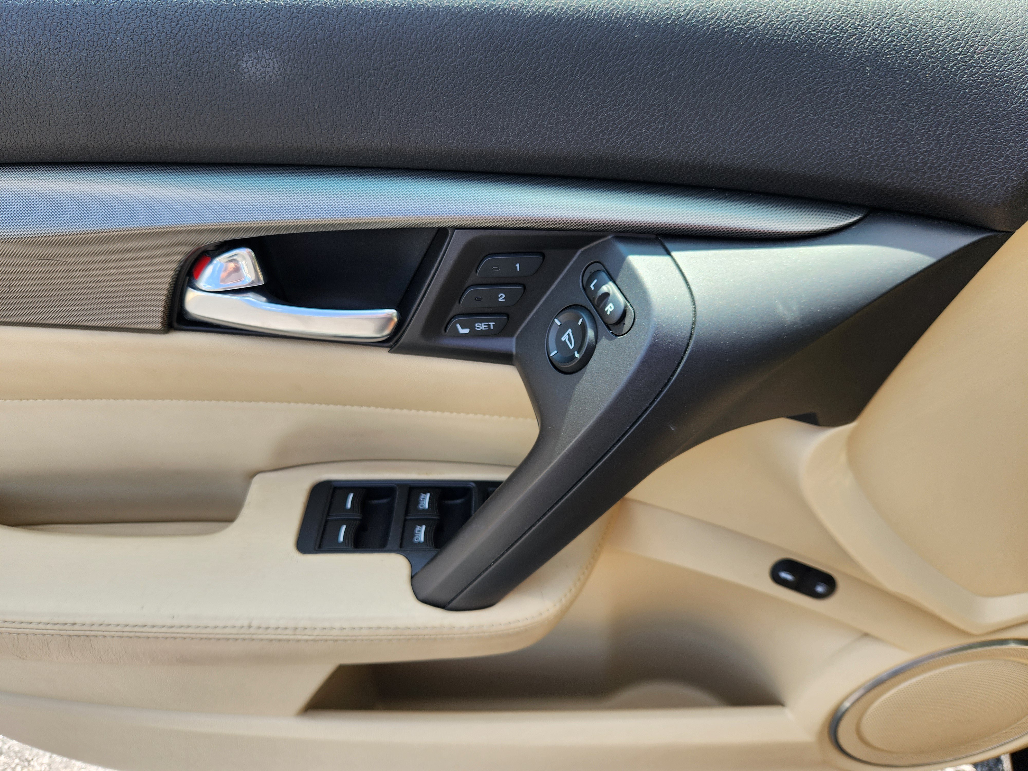 Used 2014 Acura TL w/ Technology Package FWD image 18