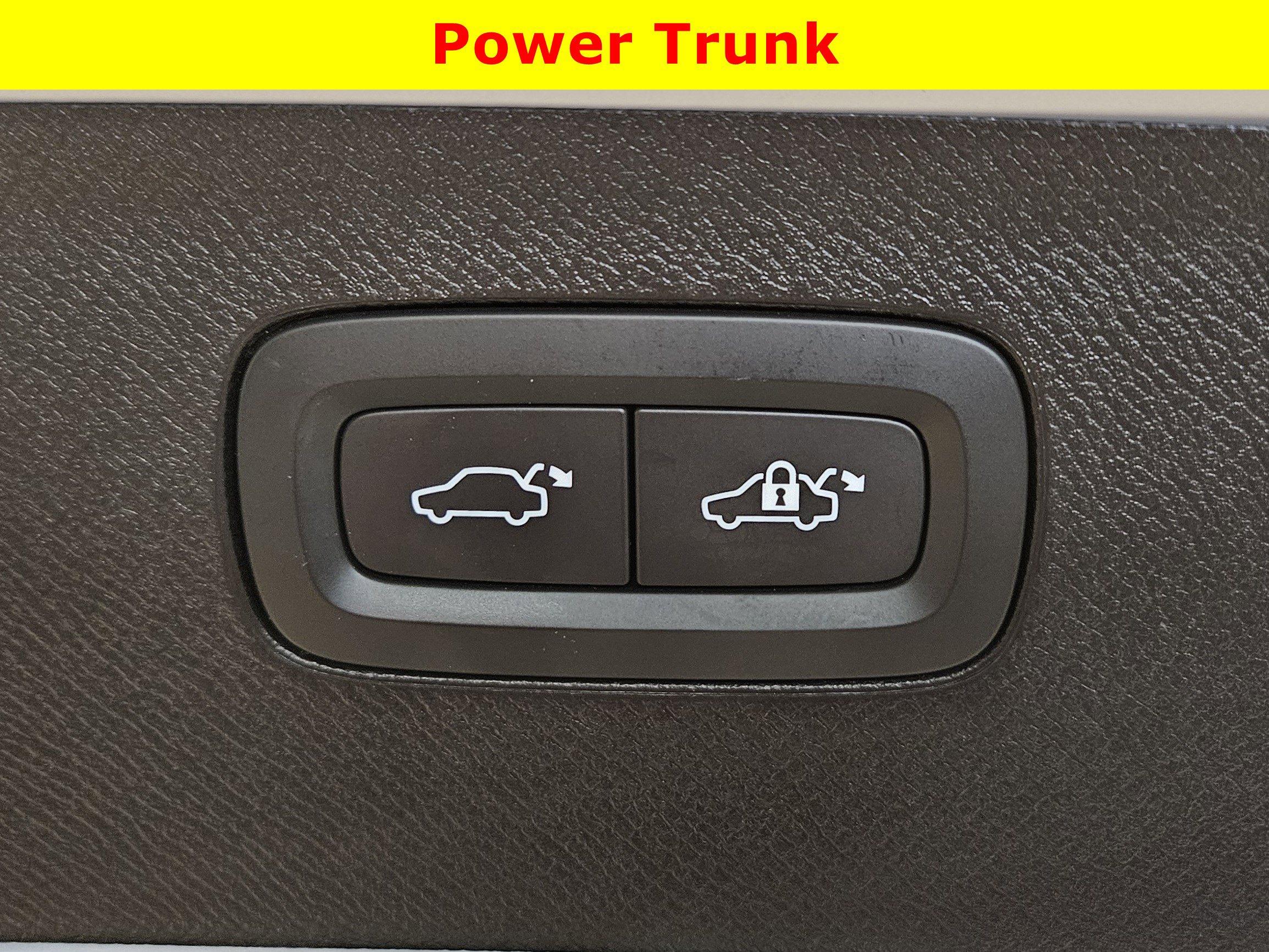 Used 2022 Volvo XC90 T6 Inscription w/ Advanced Package image 33