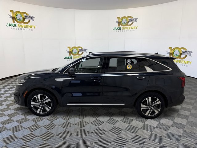 Used 2022 Kia Sorento EX w/ Panoramic Sunroof Package image 11