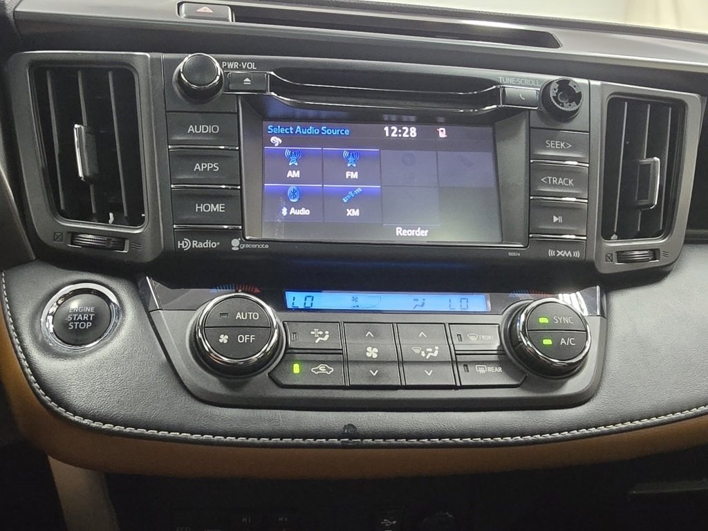 Used 2018 Toyota RAV4 SE w/ Power Extra Value Package image 27