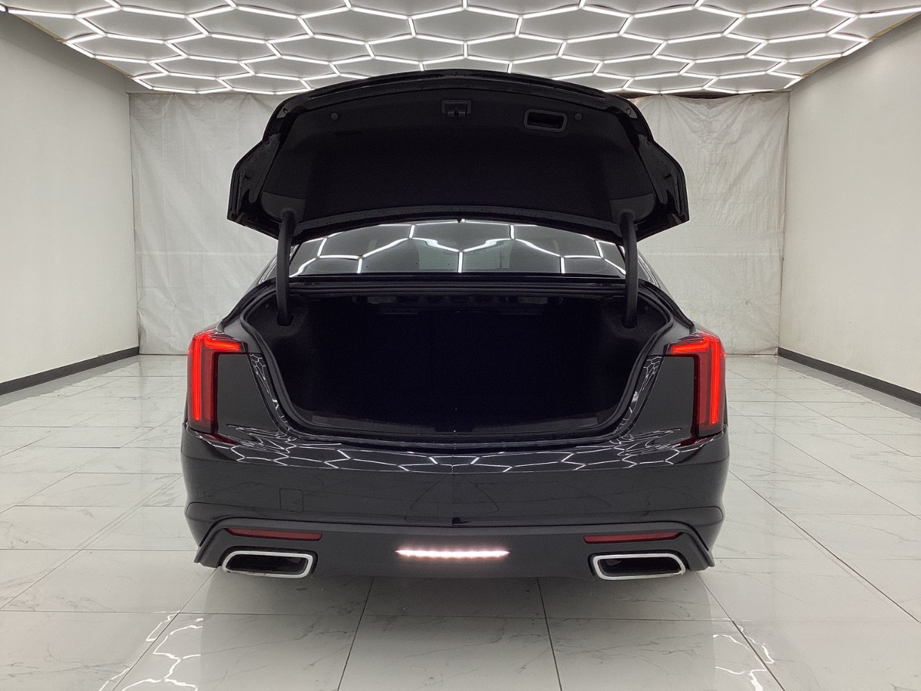 Used 2021 Cadillac CT5 Luxury w/ Cold Weather Package AWD/4WD image 44