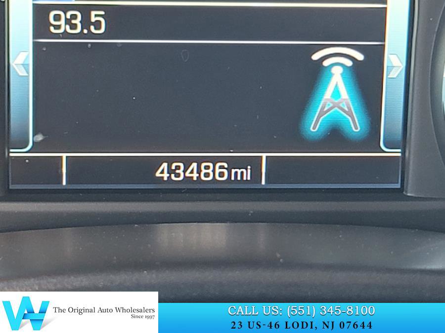 Used 2015 Chevrolet Silverado 2500 LTZ w/ LTZ Plus Package image 20