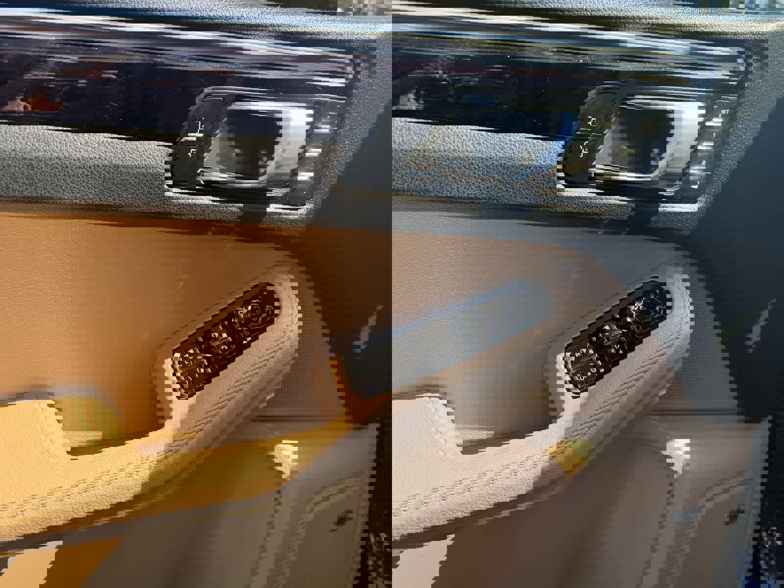 Used 2021 Porsche Macan S image 13