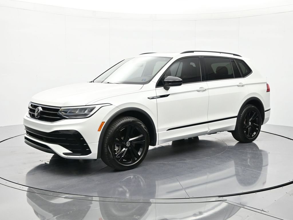 Used 2023 Volkswagen Tiguan SE R-Line FWD image 1