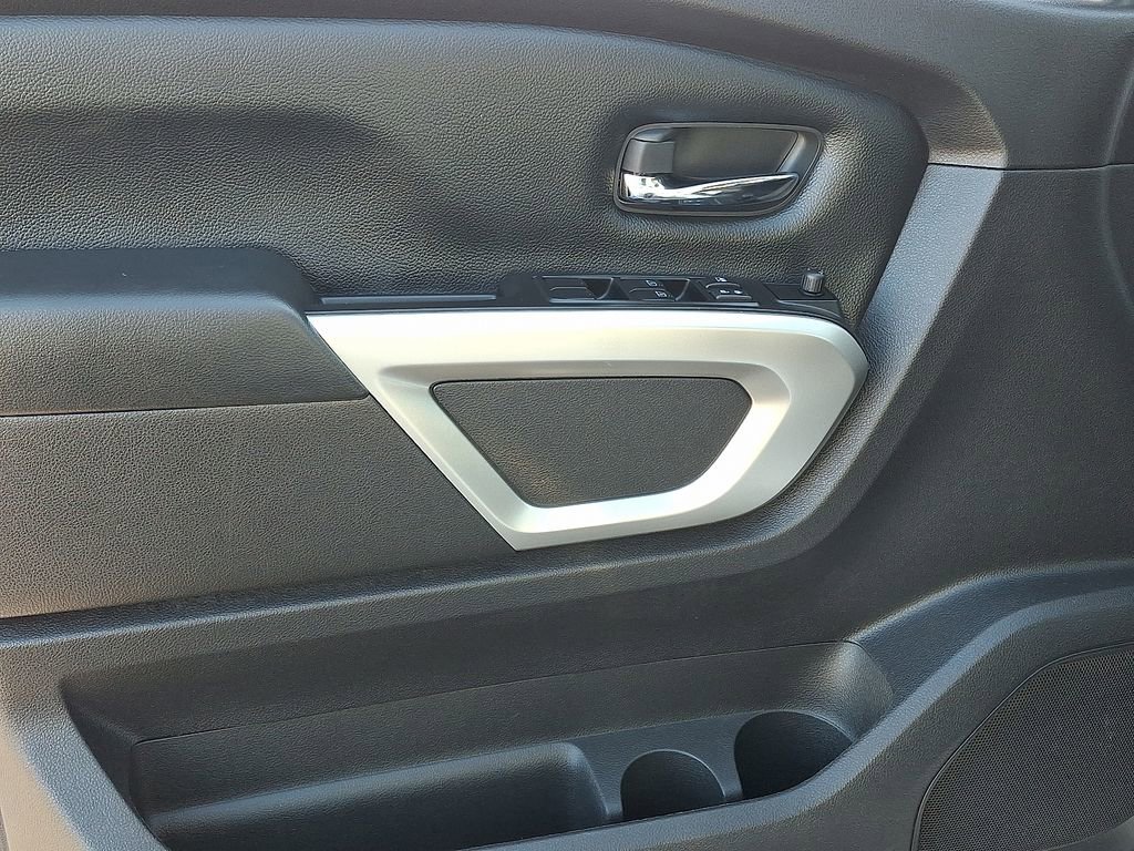 Used 2024 Nissan Titan SV w/ Accessory Utility Package image 13