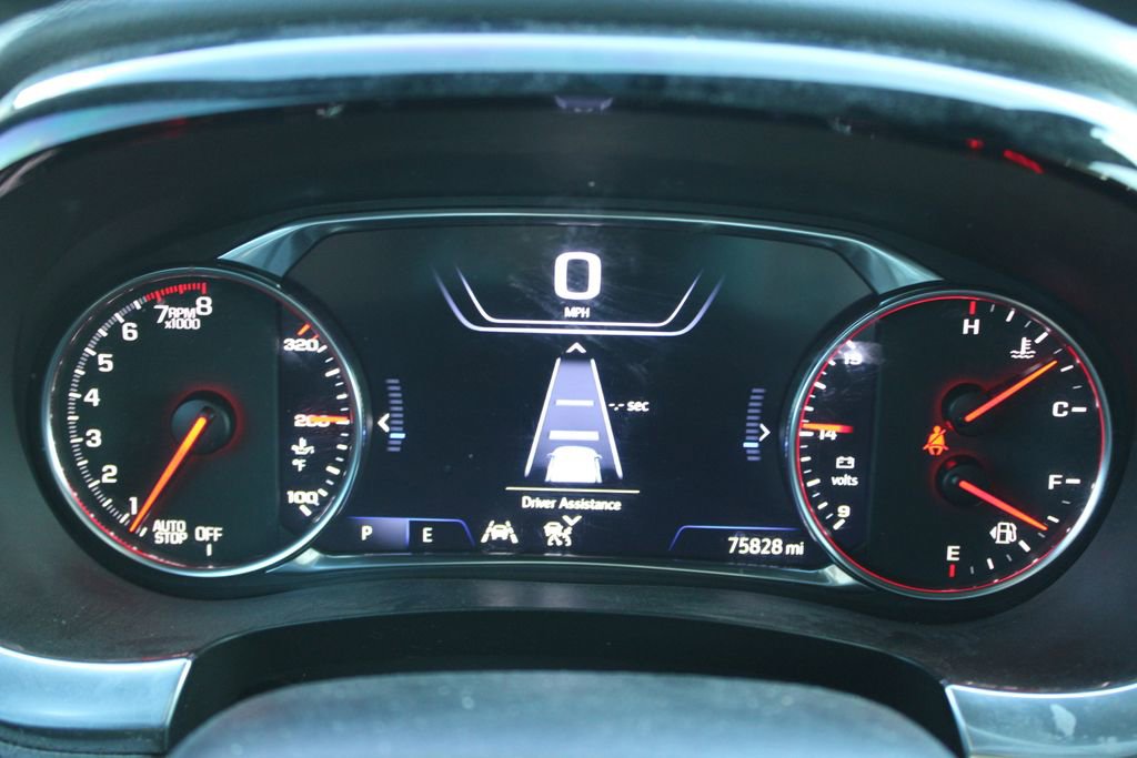 Used 2023 Chevrolet Traverse Premier image 23