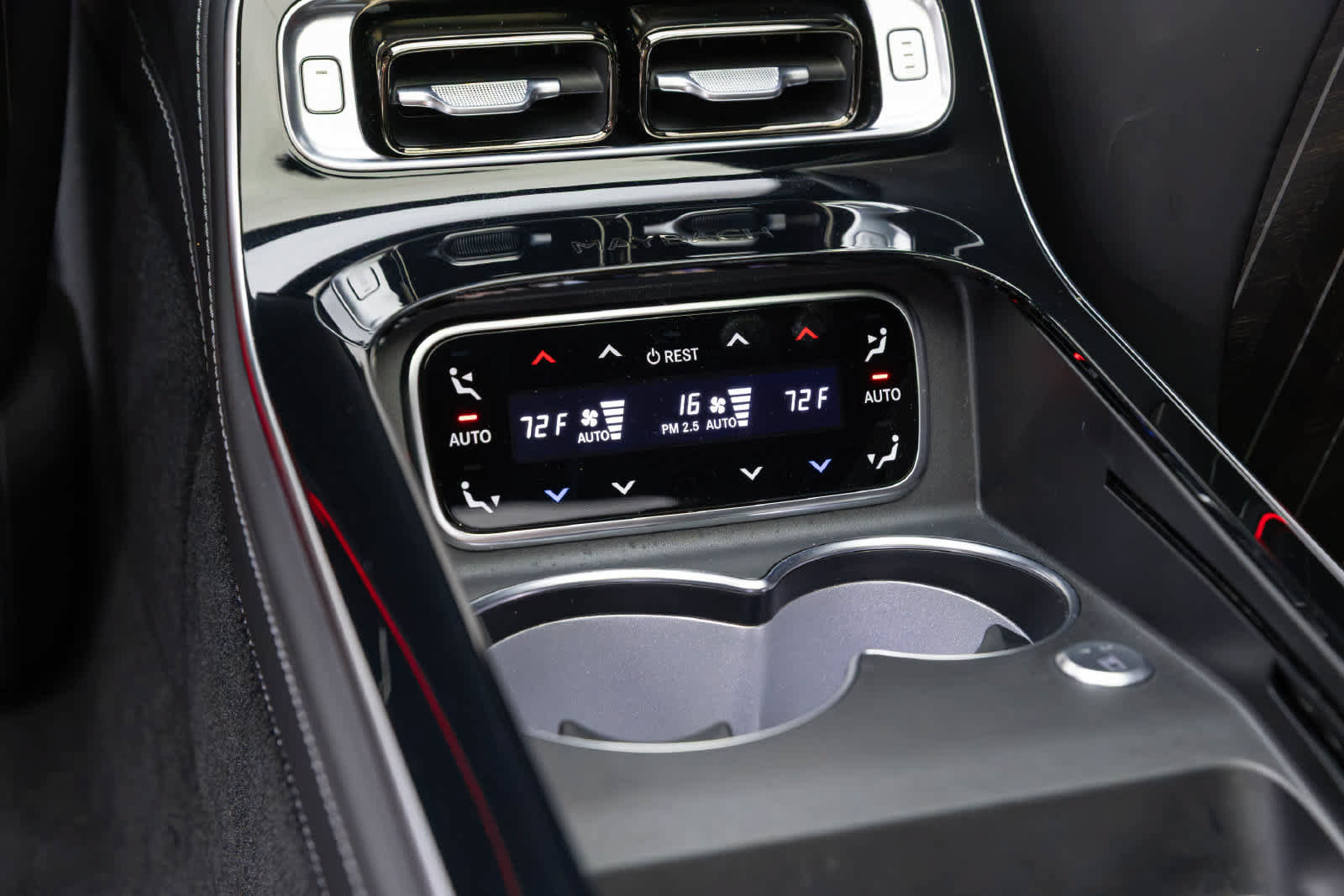 Used 2024 Mercedes-Benz Maybach S 680 4MATIC image 40