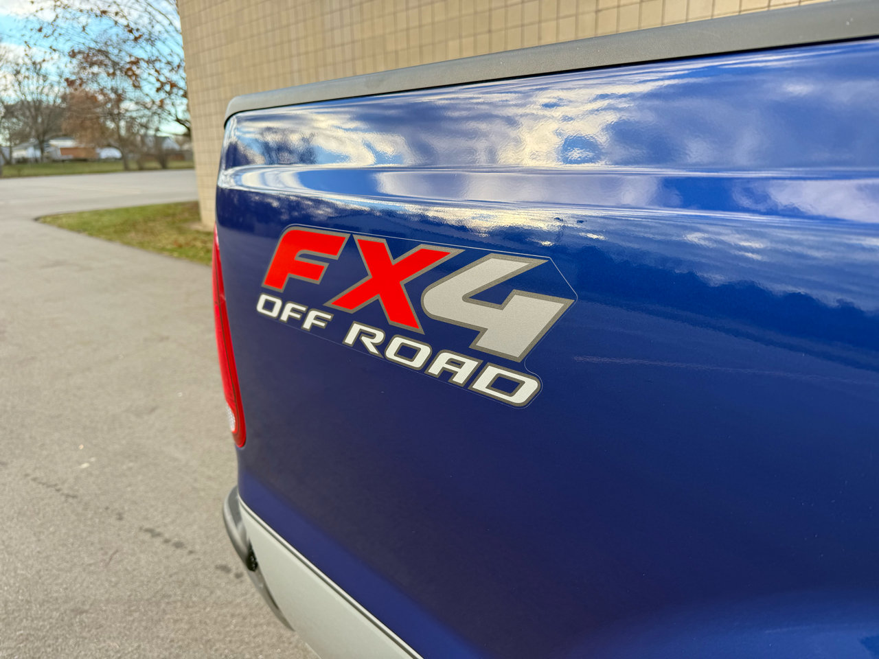 Used 2003 Ford F250 Lariat image 47