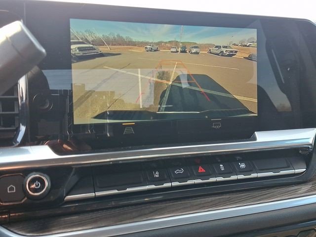 Certified 2025 Chevrolet Silverado 2500 LT w/ Convenience Package image 28