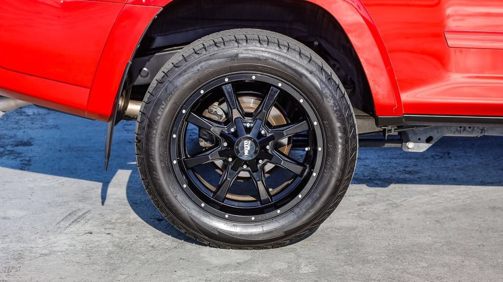 Used 2022 Toyota 4Runner SR5 RWD image 12