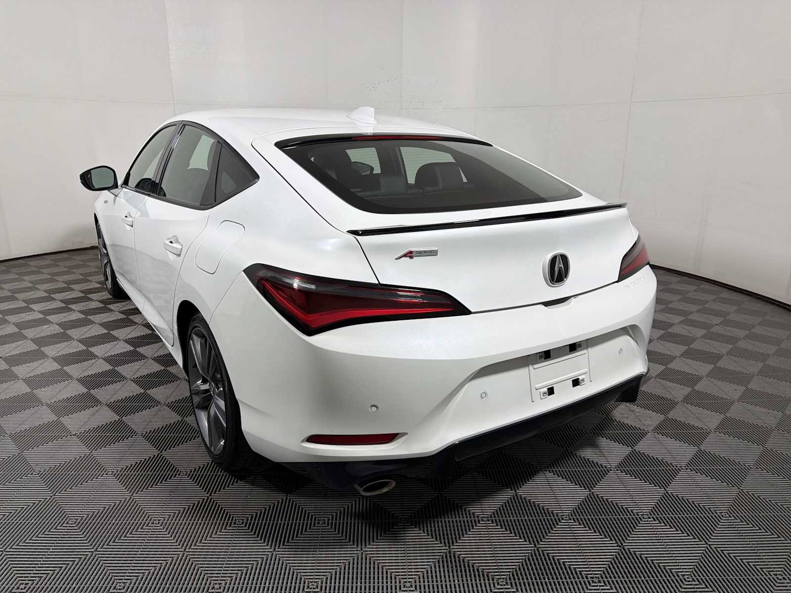 Used 2023 Acura Integra A-Spec image 5