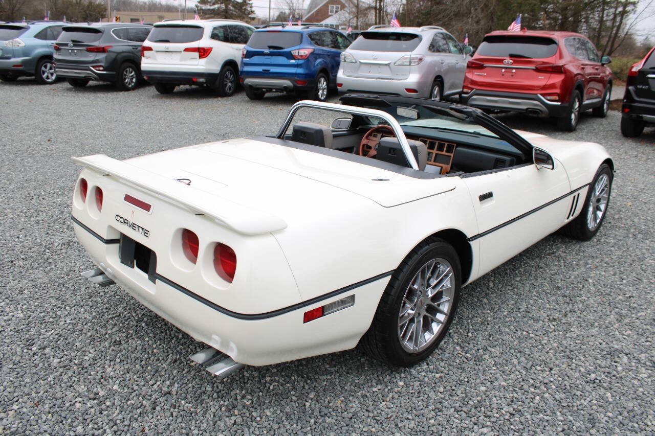 Used 1989 Chevrolet Corvette Convertible RWD image 7