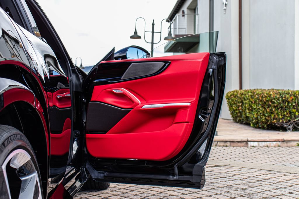 Certified 2024 Ferrari Purosangue AWD/4WD image 50