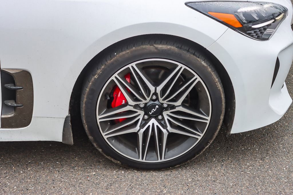 Used 2022 Kia Stinger GT1 image 7
