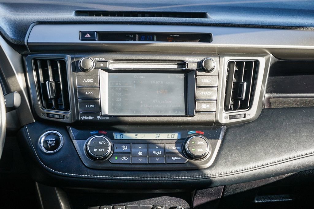 Used 2015 Toyota RAV4 Limited image 15