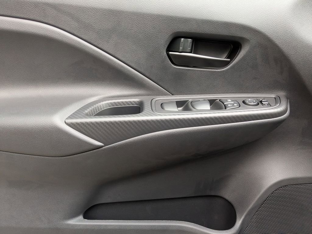 Certified 2025 Nissan Versa S w/ S Plus Package FWD image 9