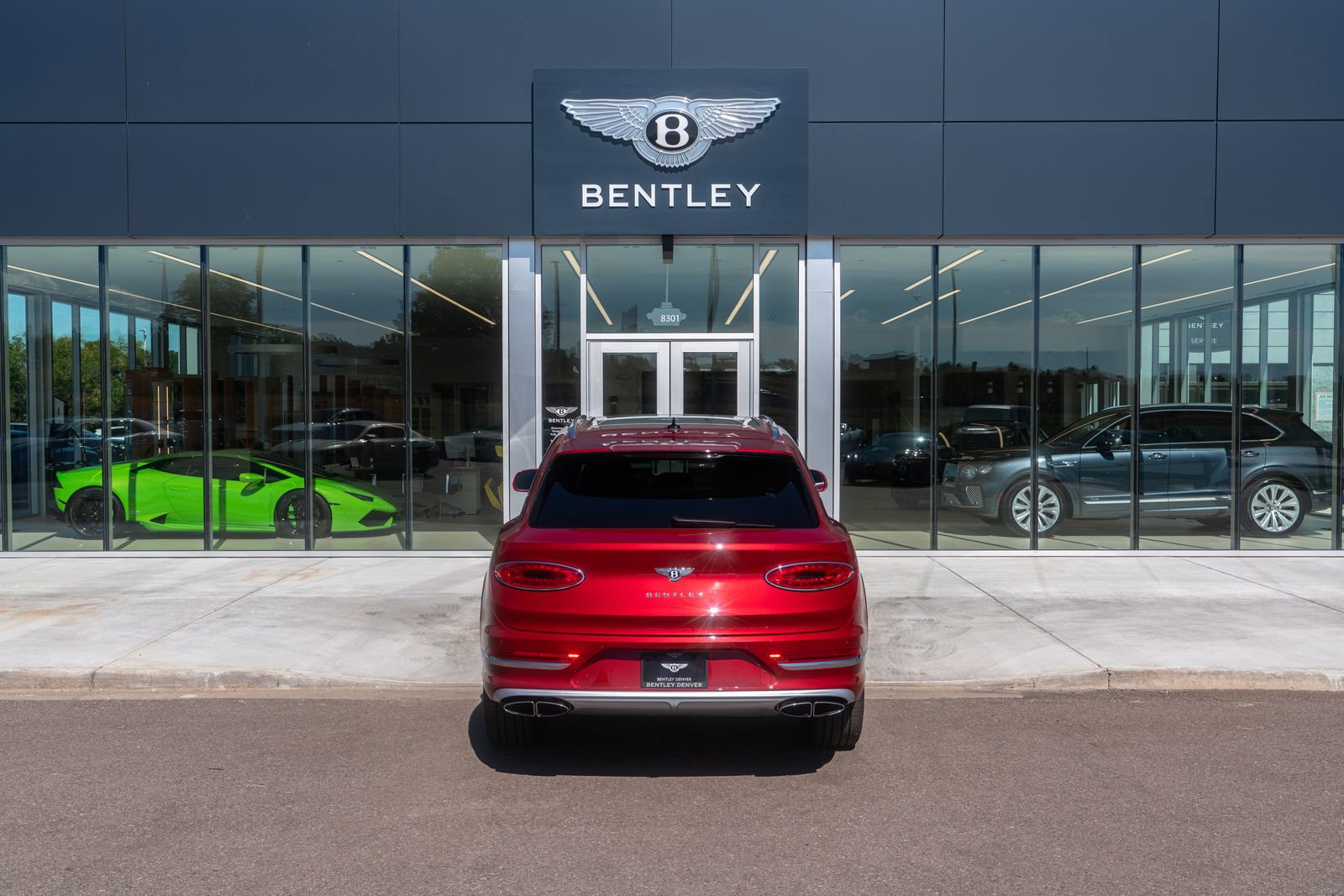 Certified 2024 Bentley Bentayga Extended Wheelbase image 13