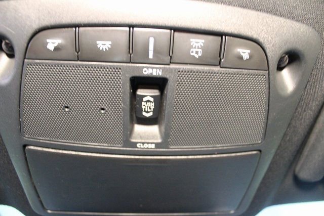 Used 2020 Nissan Maxima SR image 25
