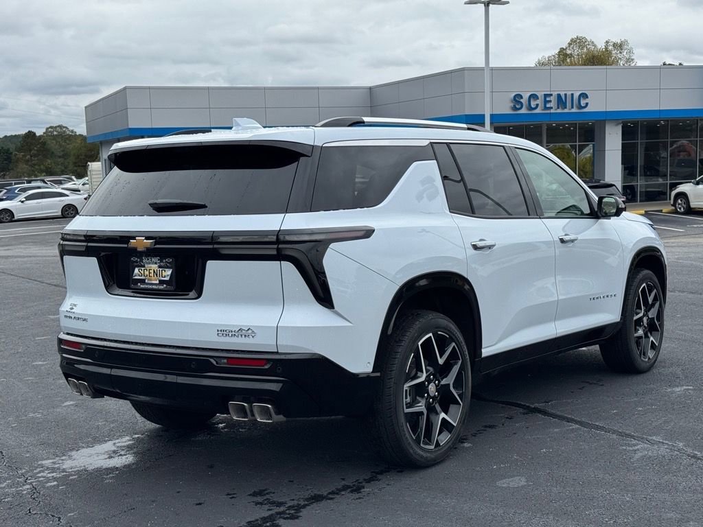 New 2026 Chevrolet Traverse High Country image 3