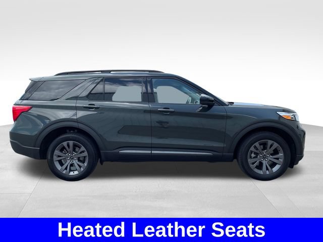 Used 2024 Ford Explorer XLT w/ Equipment Group 202A AWD/4WD image 6