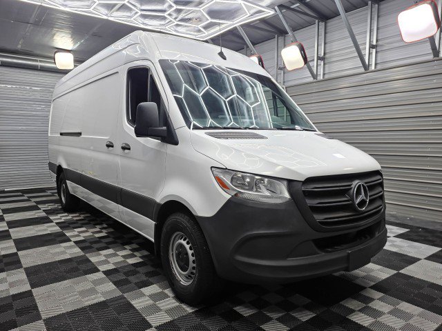 Used 2022 Mercedes-Benz Sprinter 2500 image 5
