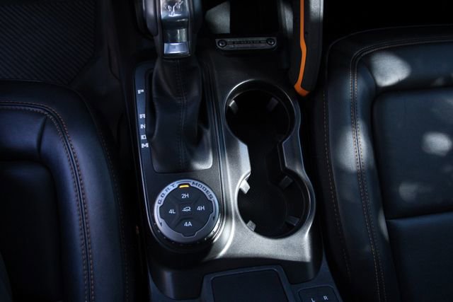 Used 2023 Ford Bronco Badlands w/ Sasquatch Package image 17