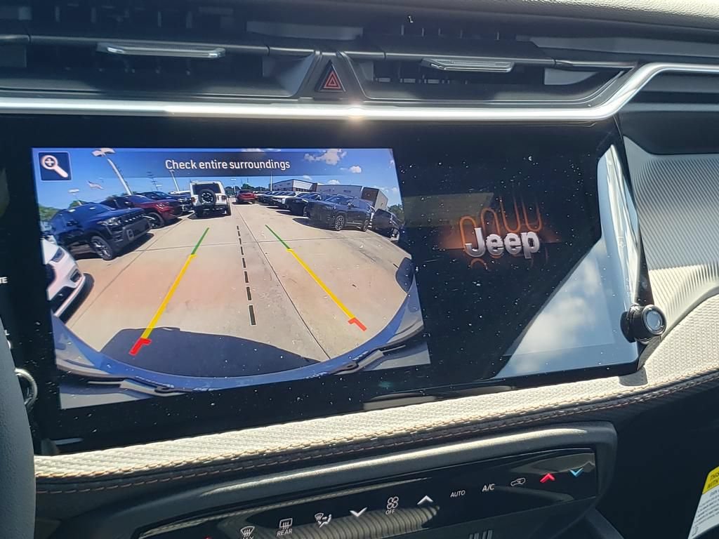 New 2026 Jeep Cherokee Limited AWD/4WD image 14