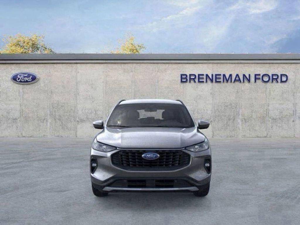 New 2025 Ford Escape SE w/ Class II Trailer Tow Package image 27