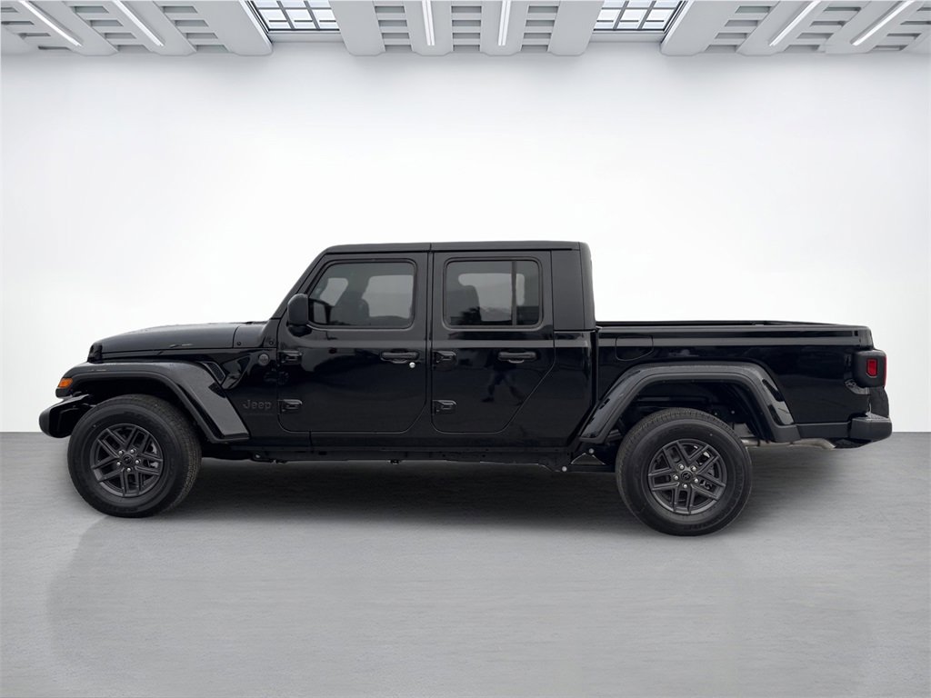 New 2024 Jeep Gladiator Sport image 6