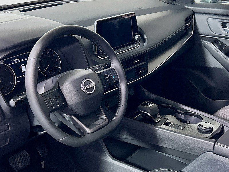 New 2026 Nissan Rogue SV image 9