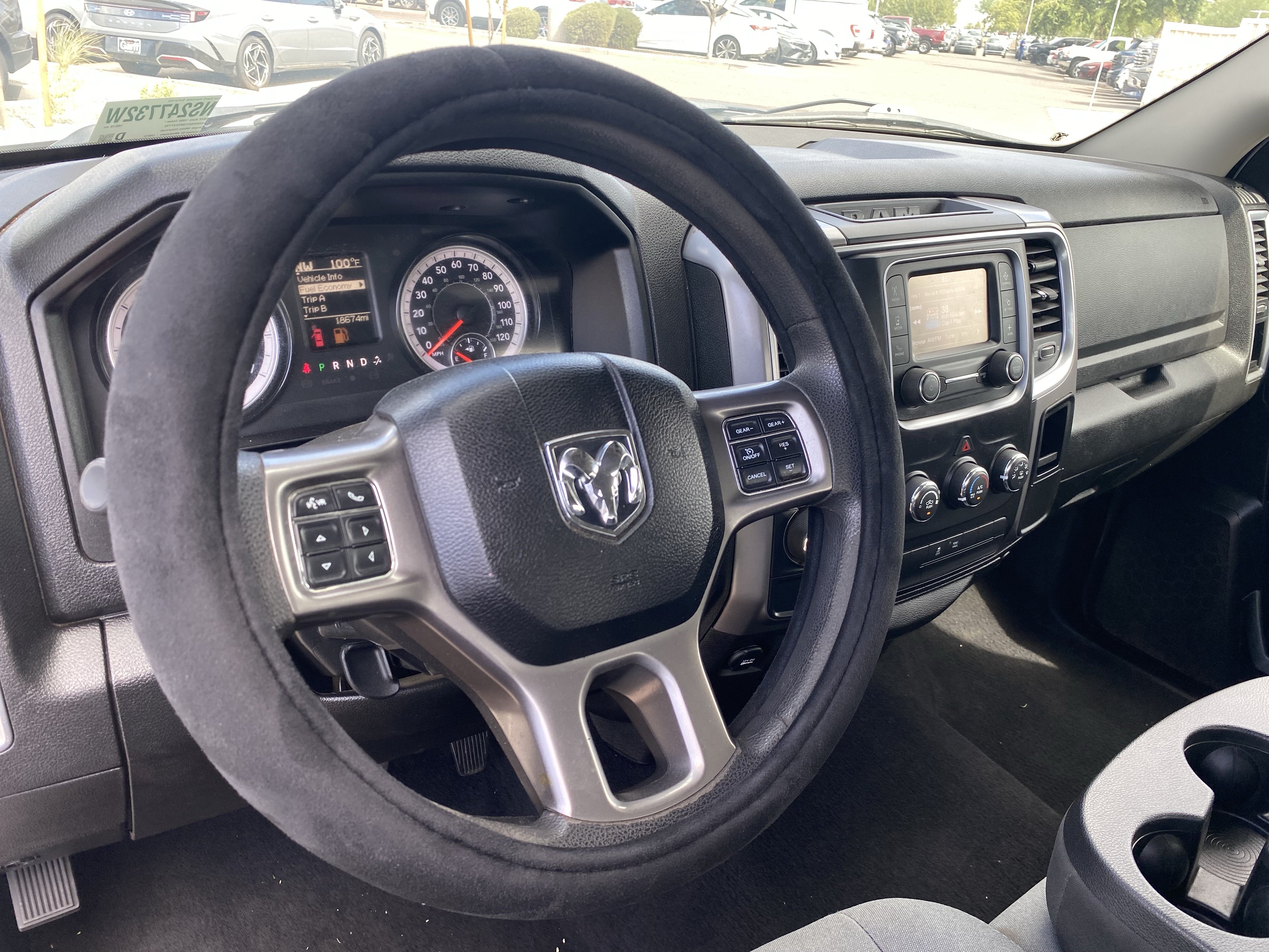Used 2022 RAM 1500 Classic SLT RWD image 17