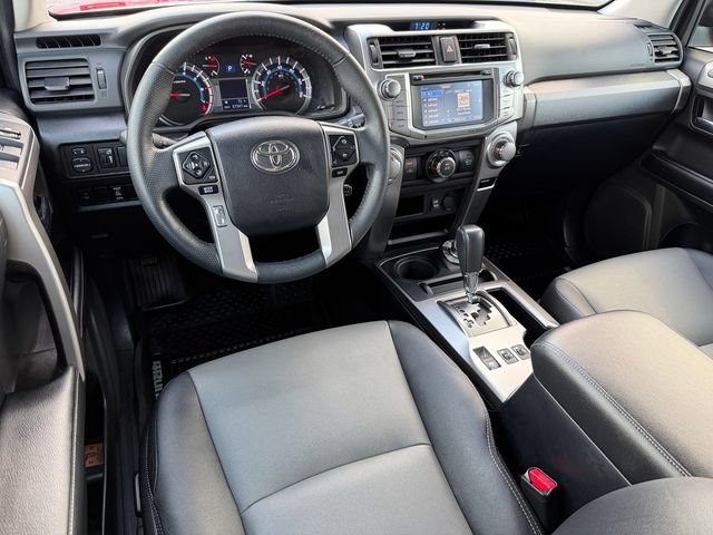 Certified 2017 Toyota 4Runner SR5 Premium AWD/4WD image 34