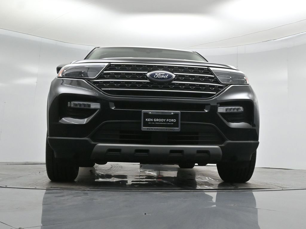 Certified 2024 Ford Explorer XLT w/ Equipment Group 202A AWD/4WD image 47