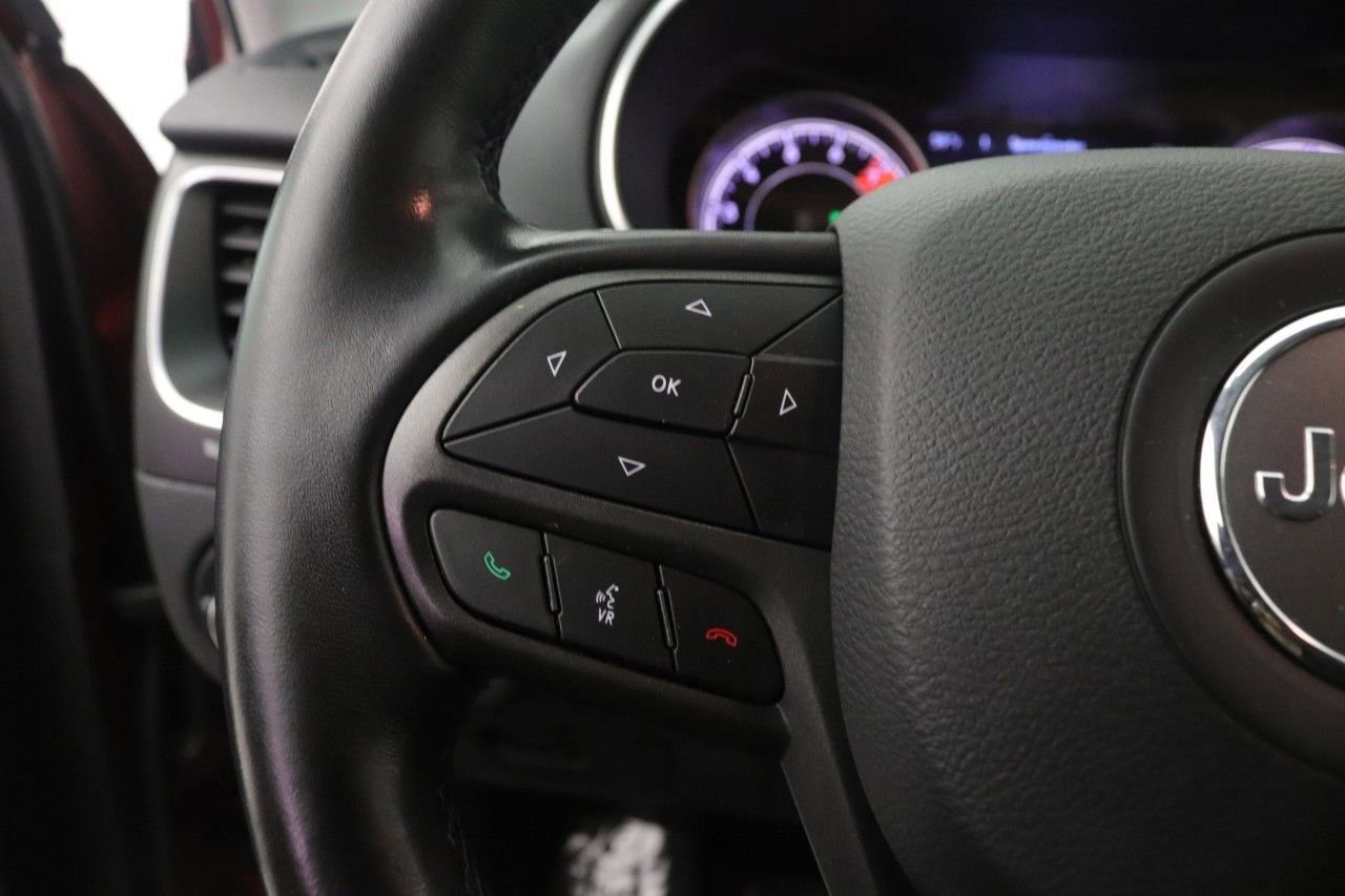 Used 2020 Jeep Cherokee Trailhawk w/ Cold Weather Group image 13