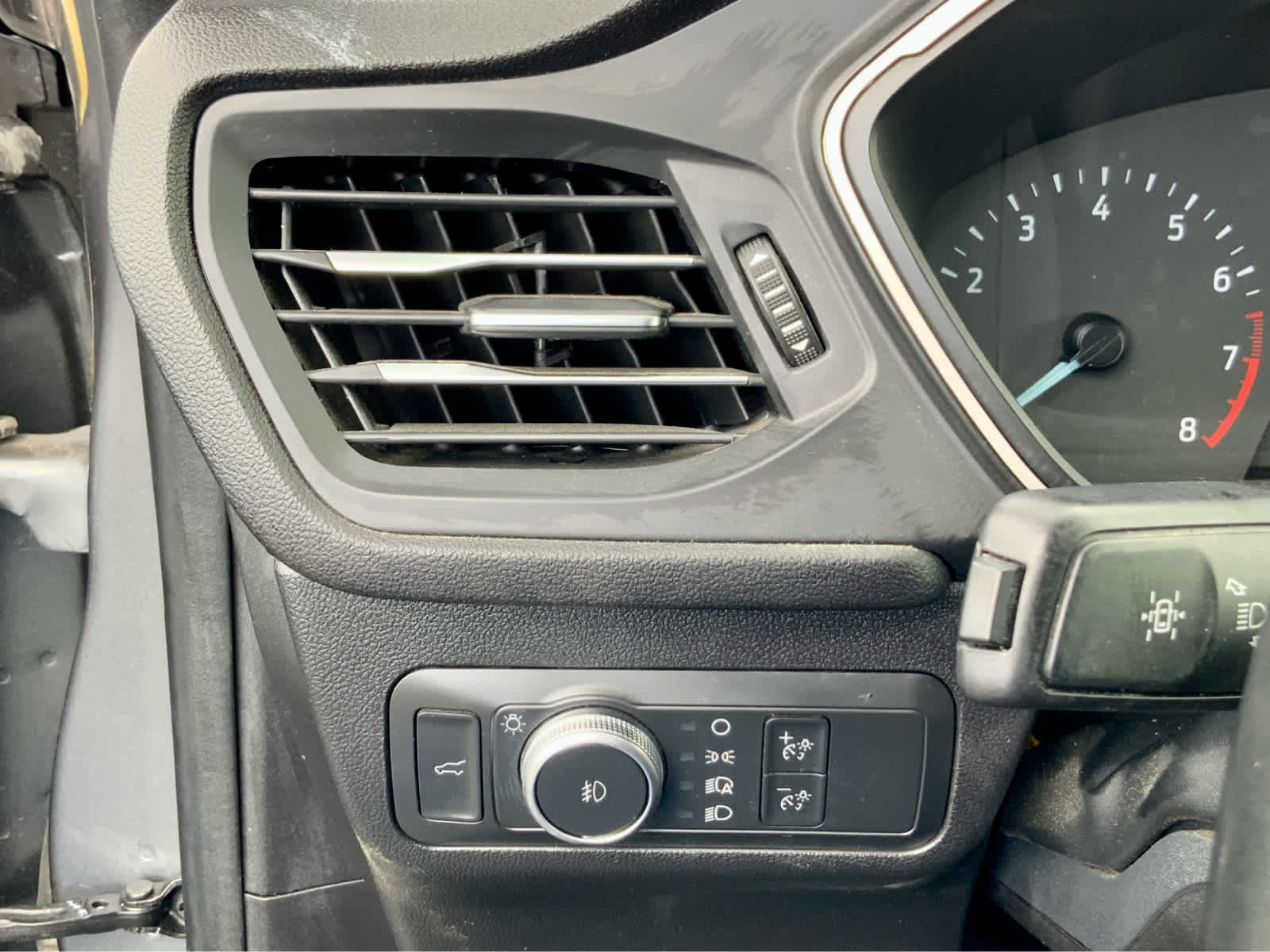 Used 2022 Ford Escape SEL image 43