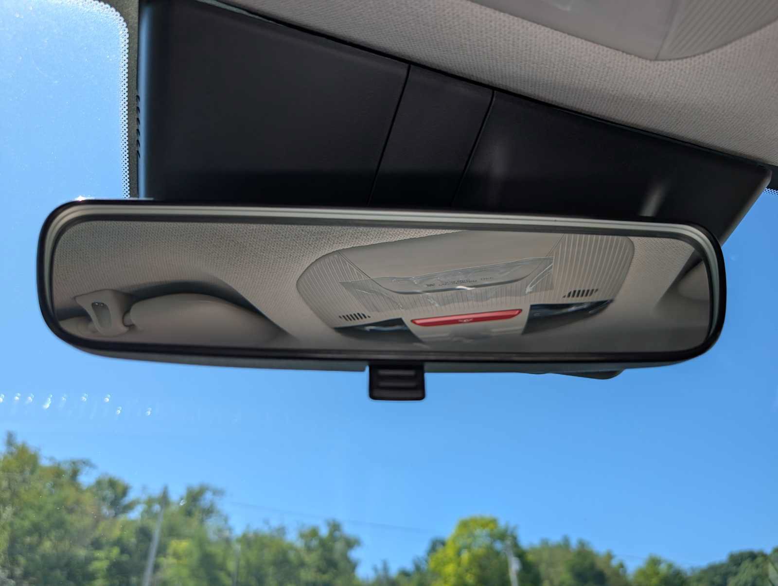 New 2026 Kia K4 FWD image 25