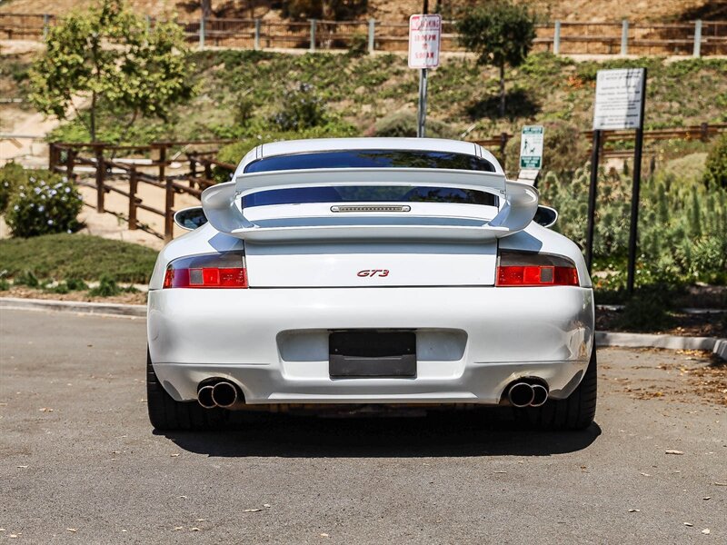 Used 1999 Porsche 911 Carrera 4 AWD/4WD image 4
