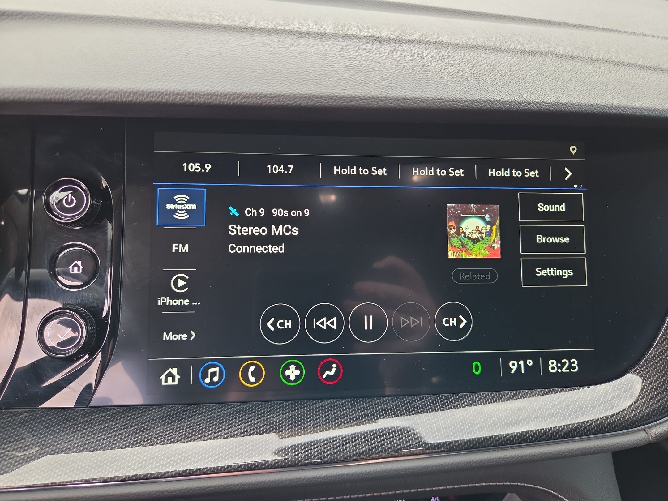 Certified 2022 Buick Envision Preferred FWD image 17