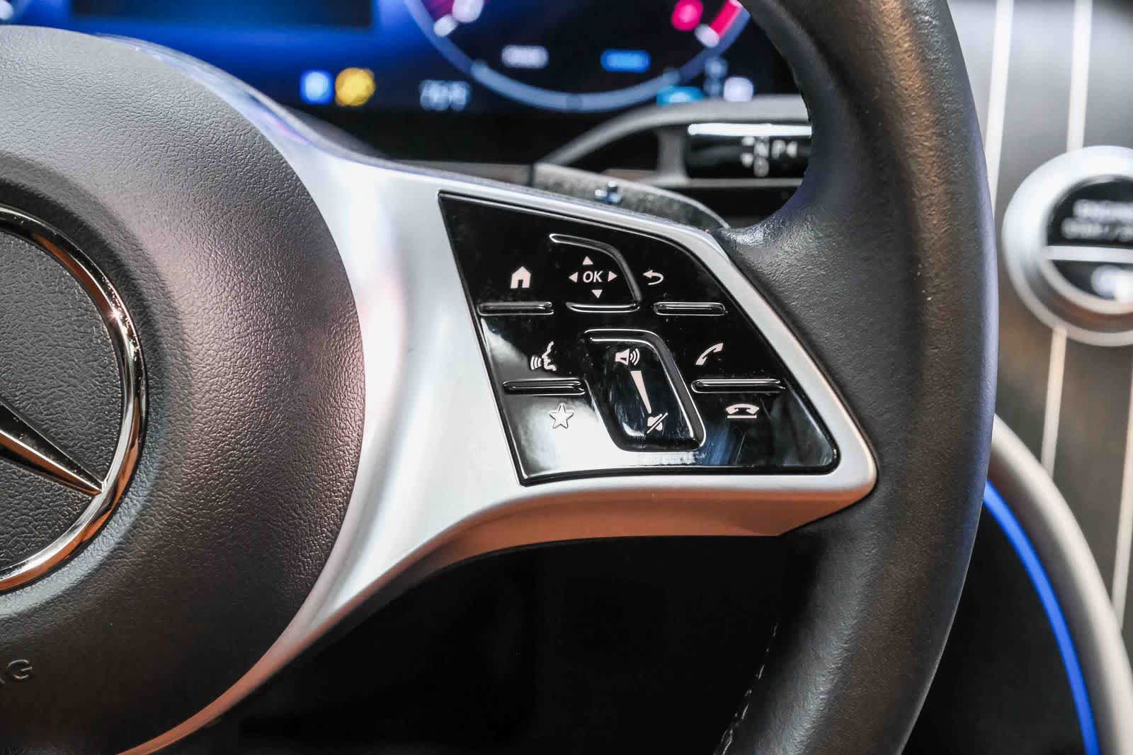 Certified 2023 Mercedes-Benz GLC 300 4MATIC image 19