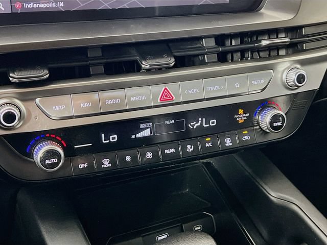 Used 2023 Kia Telluride LX AWD/4WD image 20