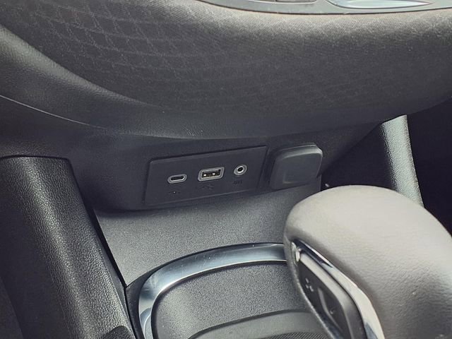 Used 2024 Chevrolet Malibu LT FWD image 13