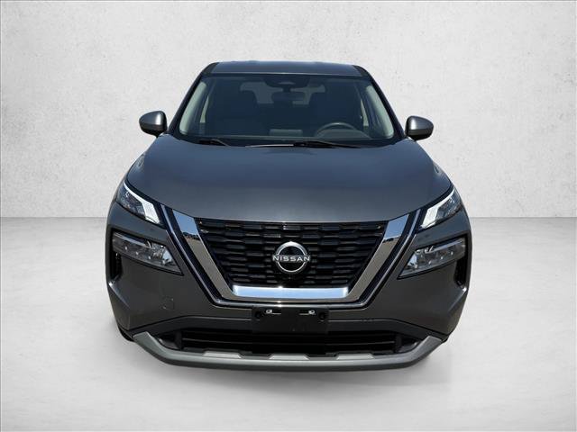 Used 2023 Nissan Rogue SV FWD image 2