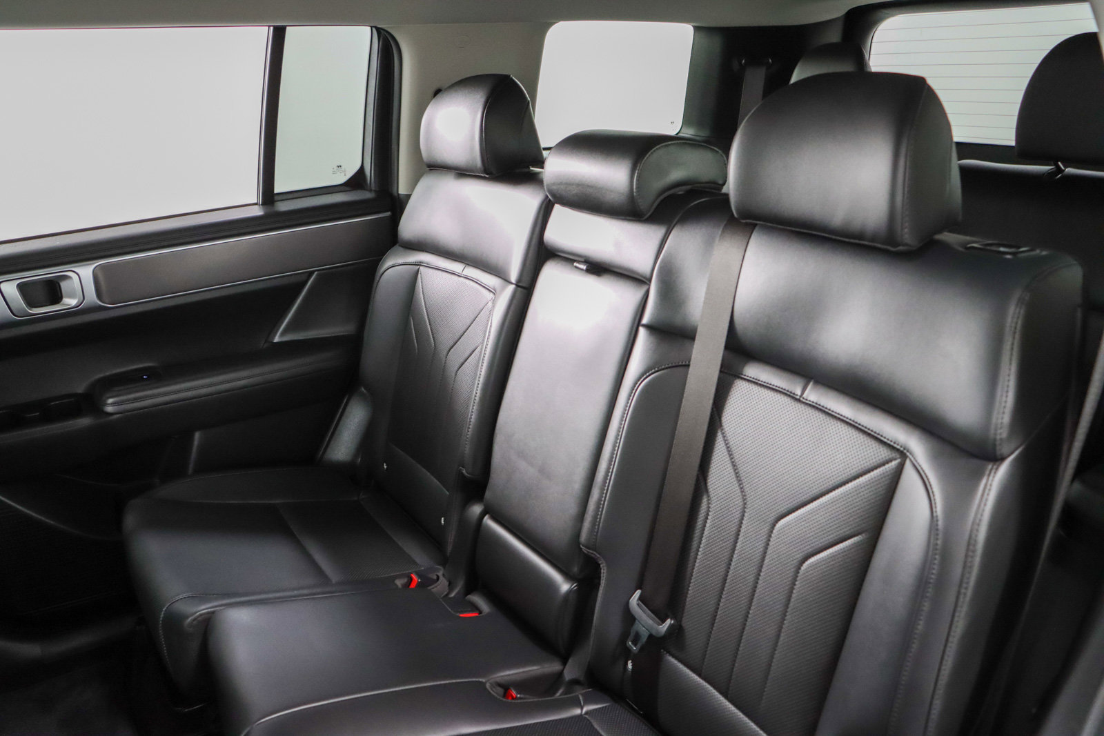 Used 2024 Hyundai Santa Fe SEL image 25