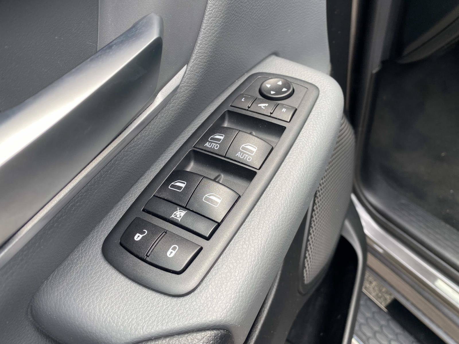 Used 2020 RAM 1500 Big Horn AWD/4WD image 23