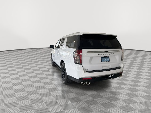 Certified 2024 Chevrolet Suburban High Country AWD/4WD image 8