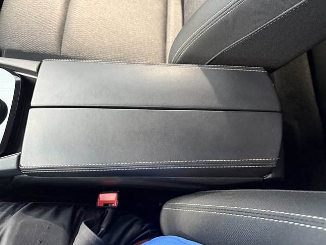 Used 2024 Nissan Rogue SV image 40