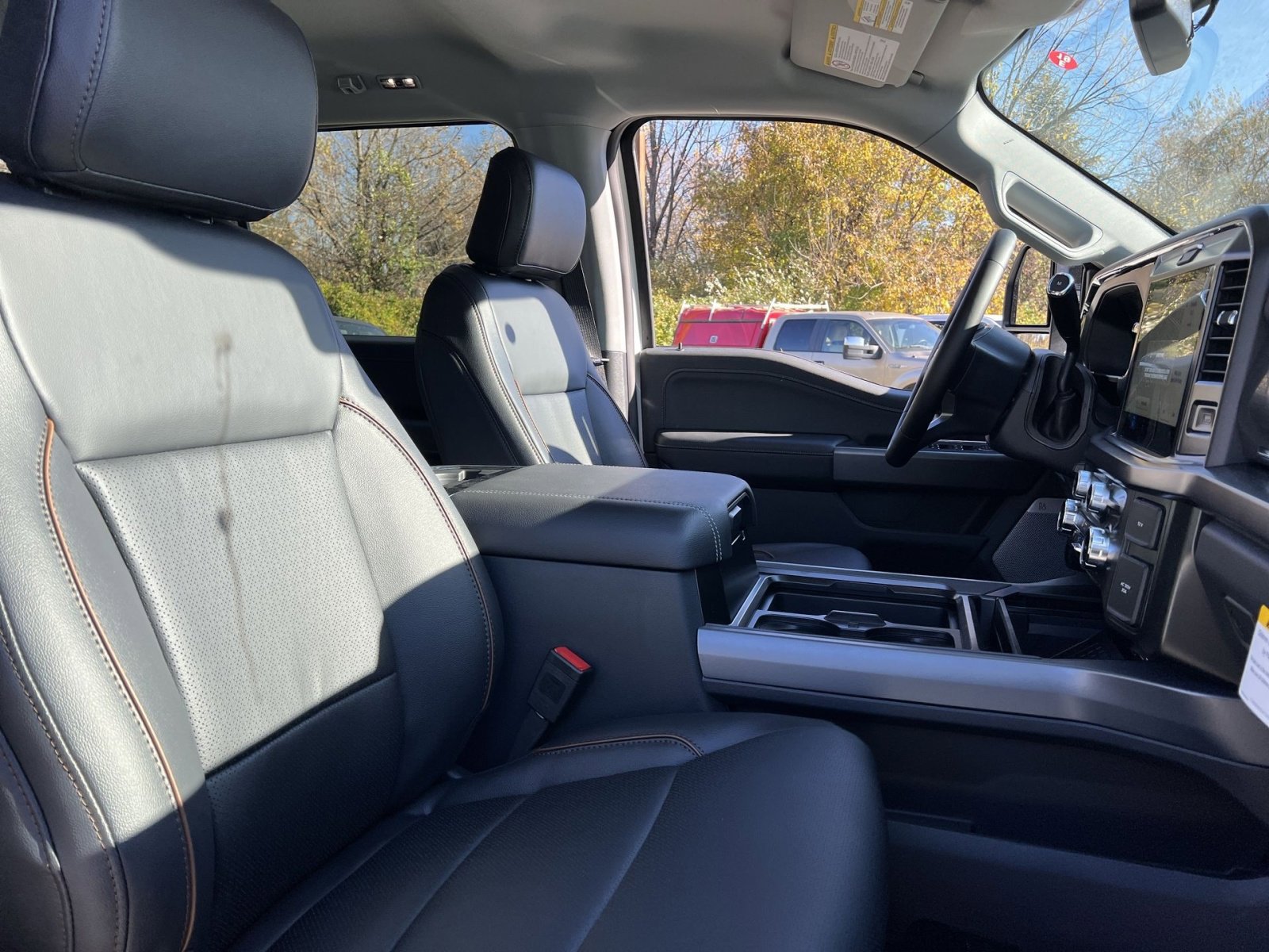 New 2026 Ford F250 Lariat w/ FX4 Off-Road Package image 26