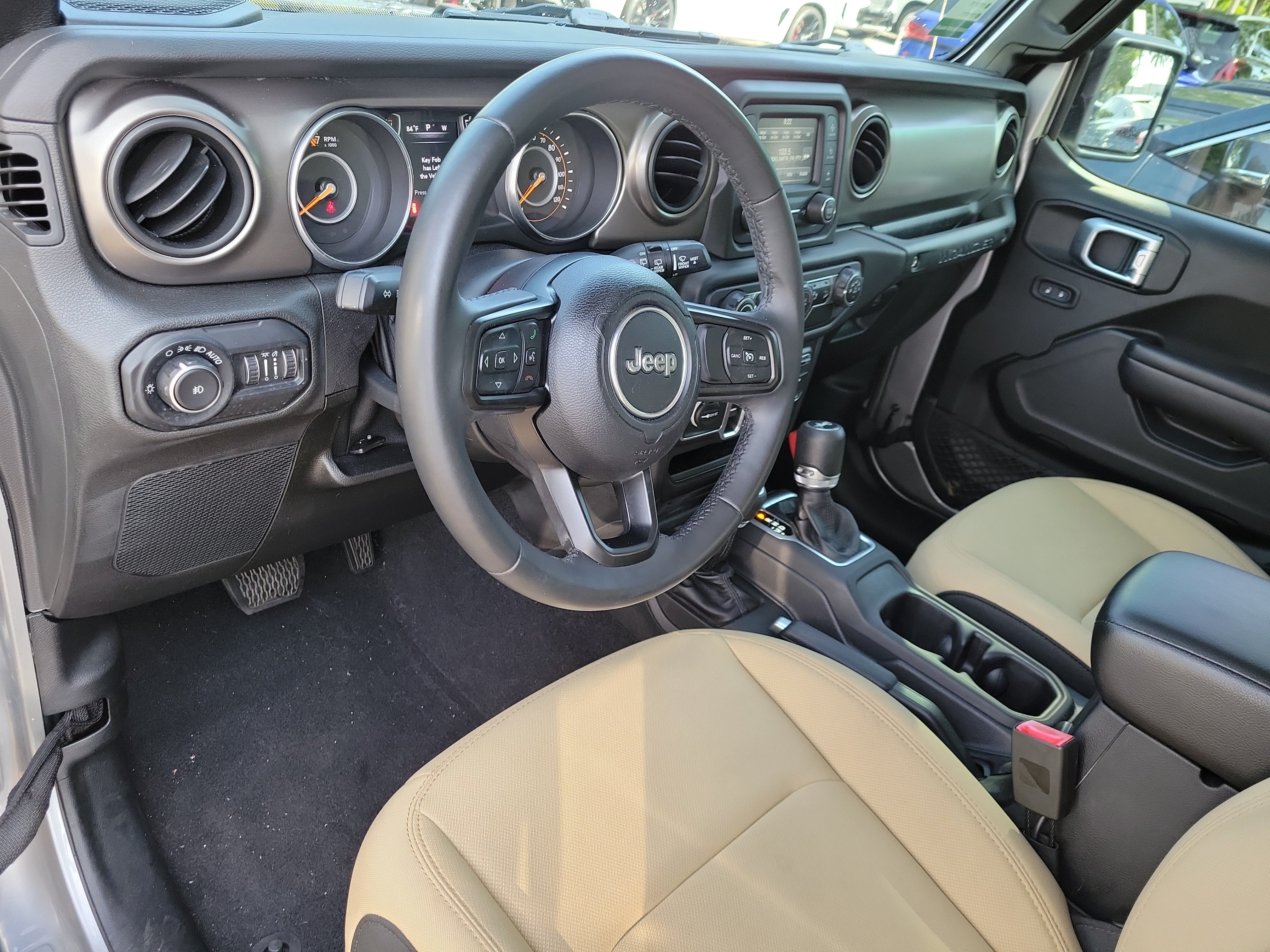 Used 2018 Jeep Wrangler Unlimited Sport S AWD/4WD image 13